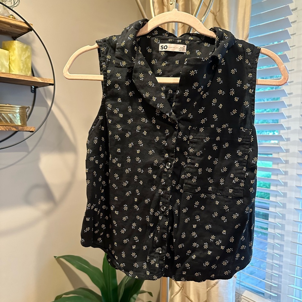Floral Button Front Tank Top